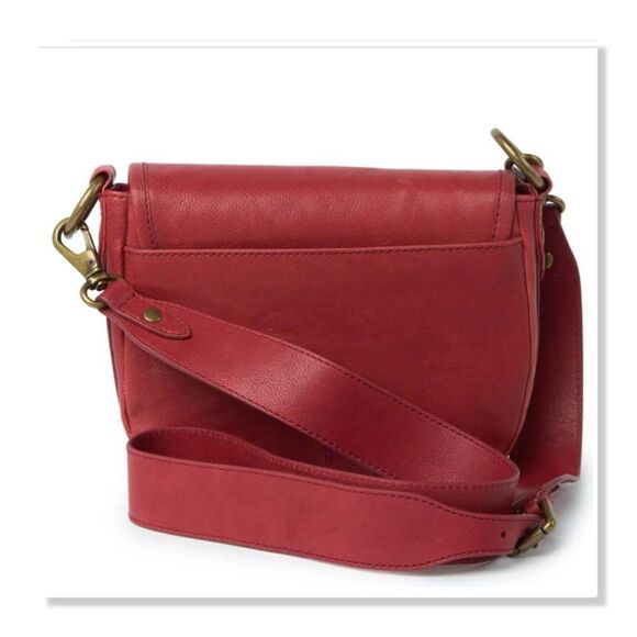 Frye Lucy Leather Saddle Bag in Red - NEW - Picture 3 of 16